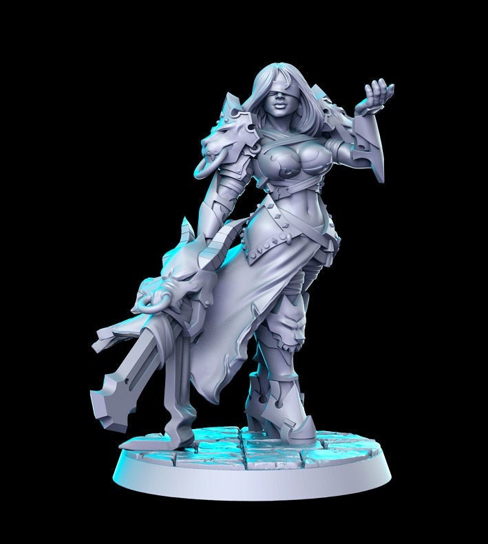 Landa Female Assassin - 32mm Scale DnD Miniature | Dungeons and Dragons | JRPG Mini - RN Estudio