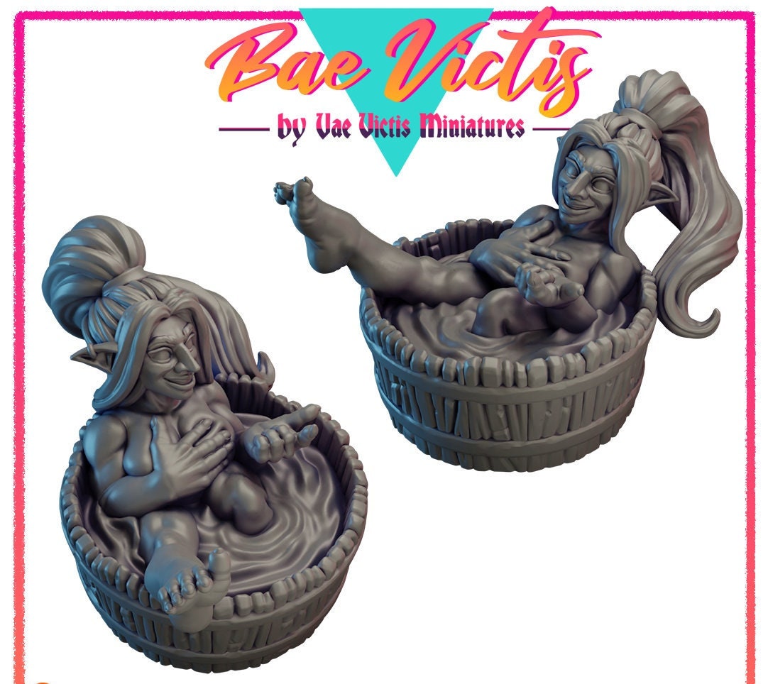 Goblin Bath Pinup | 28mm - 75mm Scale | DnD Frostgrave Mini | Vae Victis Fantasy