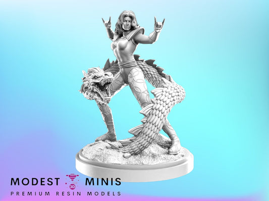 Strange Love - 32mm - 40mm Mini | Crisis Protocol Proxy | C27