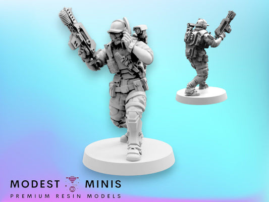 Colonial Comtech Scruffy - 32mm Scale Alien Miniature | RPG | Sci fi | Cyberpunk | Role Playing | DnD | Papsikel