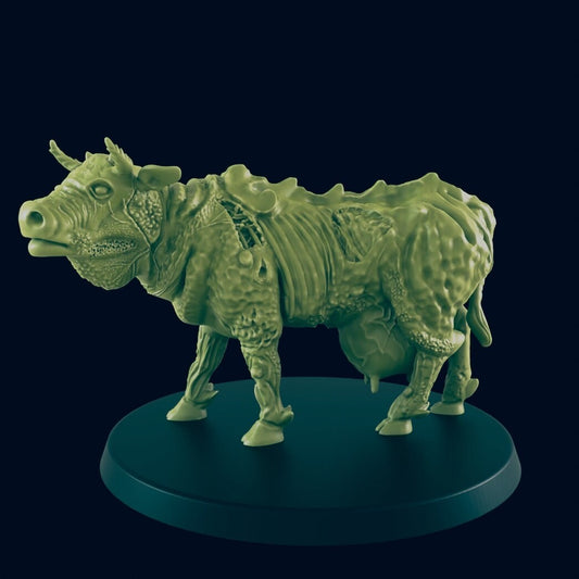 Mutated Cow | 28mm - 100mm Scale Resin Mini - Survivors | Zombicide | Badlands | Vaultz