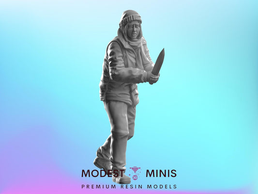 Survivor Thing Mia  | 28mm - 100mm Scale Resin Mini | Zombicide | Vaultz