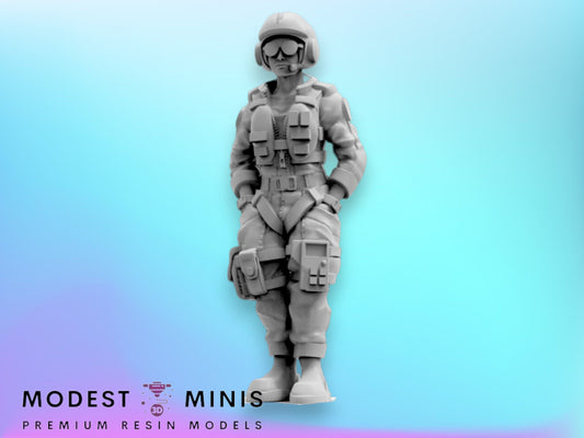 Colonial Space Fighter Pilot Nicole - 32mm Scale Alien Miniature | RPG | Sci fi | Cyberpunk | Role Playing | DnD | Papsikel