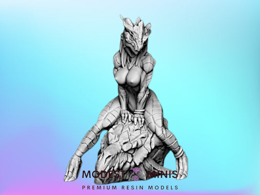 Draconian Maid Pinup | 28mm - 75mm Scale Resin Minis | DnD | Frostgrave Artisan Guild Dragonguard