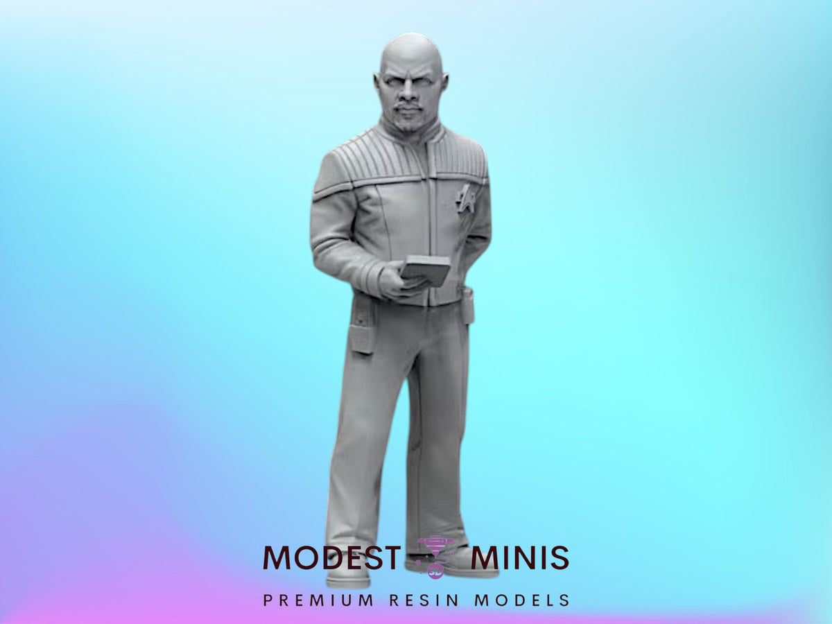 Deep Space Commander - 28mm - 40mm Scale  Black Remnant Star Trek Mini