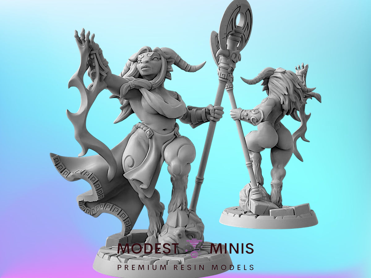 Taura the Oracle Minotaur | 28mm - 75mm Scale Resin Minis | DnD | Frostgrave Artisan