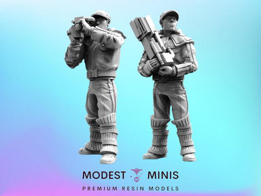 Hanabishi Camerman Documenter - 32mm Scale Alien Miniature | RPG | Sci fi | Cyberpunk | Role Playing | DnD | Papsikel