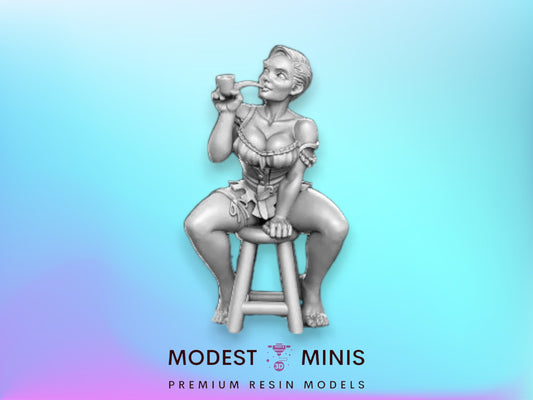Kara Pinup Bar Maiden - 32mm Scale DnD Miniature | Dungeons and Dragons | JRPG Mini - RN Estudio