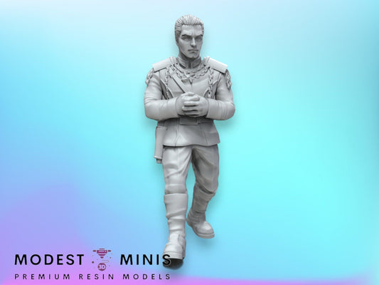 Young Blue Admiral Walking - 28mm - 40mm Scale | Star Wars Legion Mini