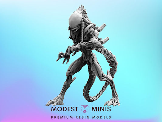 Skull Hunter Hybrid C - 32mm Scale Alien Miniature | RPG | Sci fi | Cyberpunk | Role Playing | DnD | Papsikel